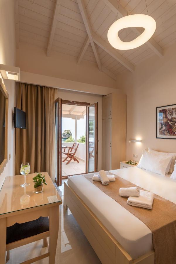 Krioneri Beach Studios Parga Exterior photo